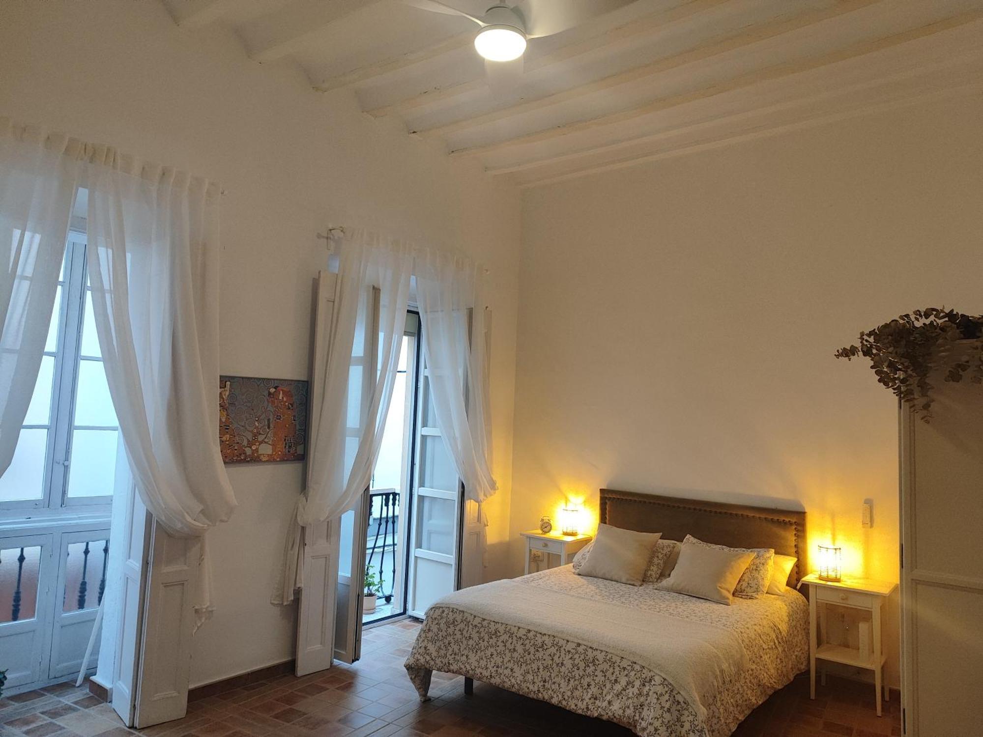Estreno Centro Y Playa Cadiz Apartman Kültér fotó