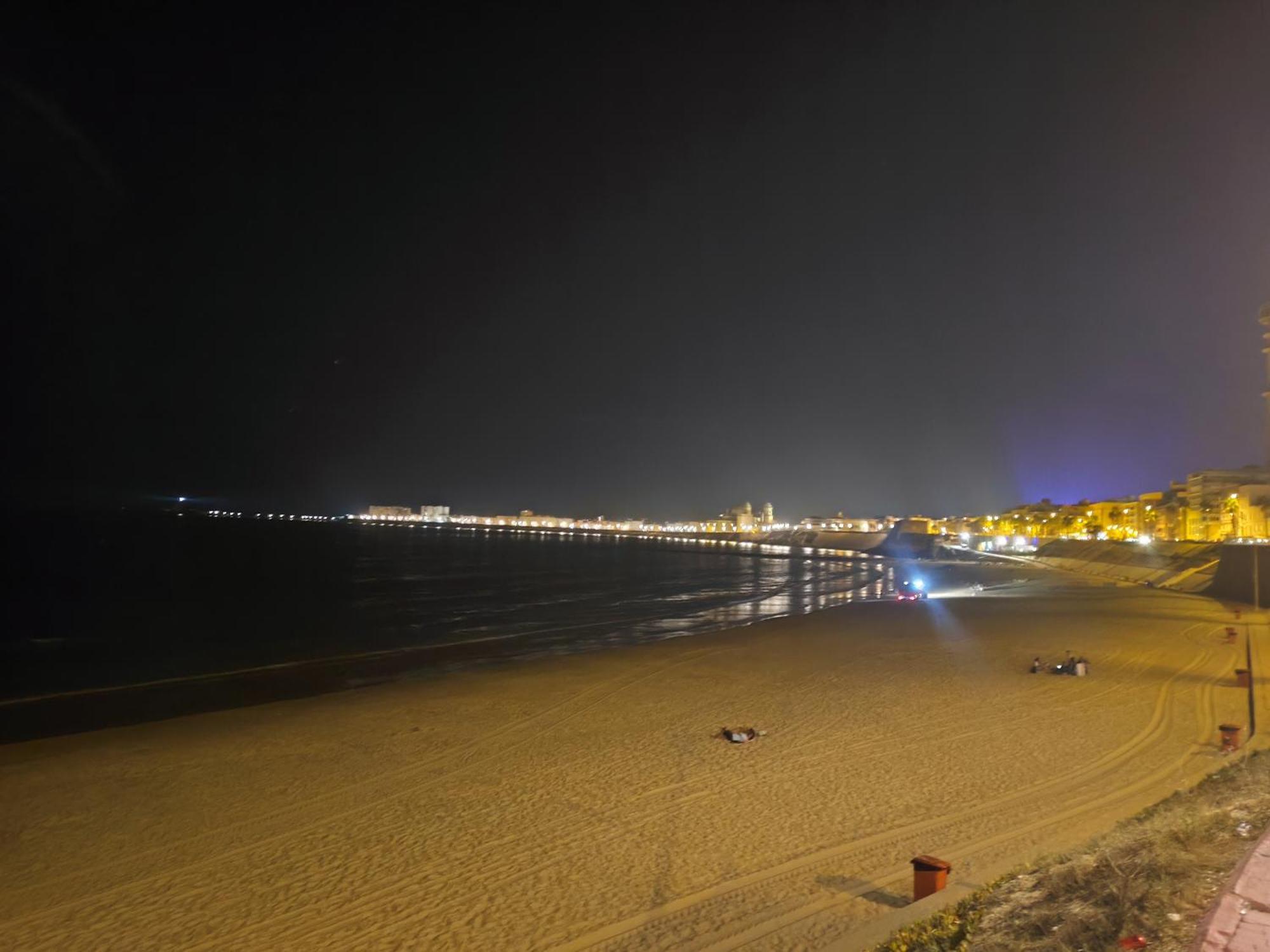 Estreno Centro Y Playa Cadiz Apartman Kültér fotó