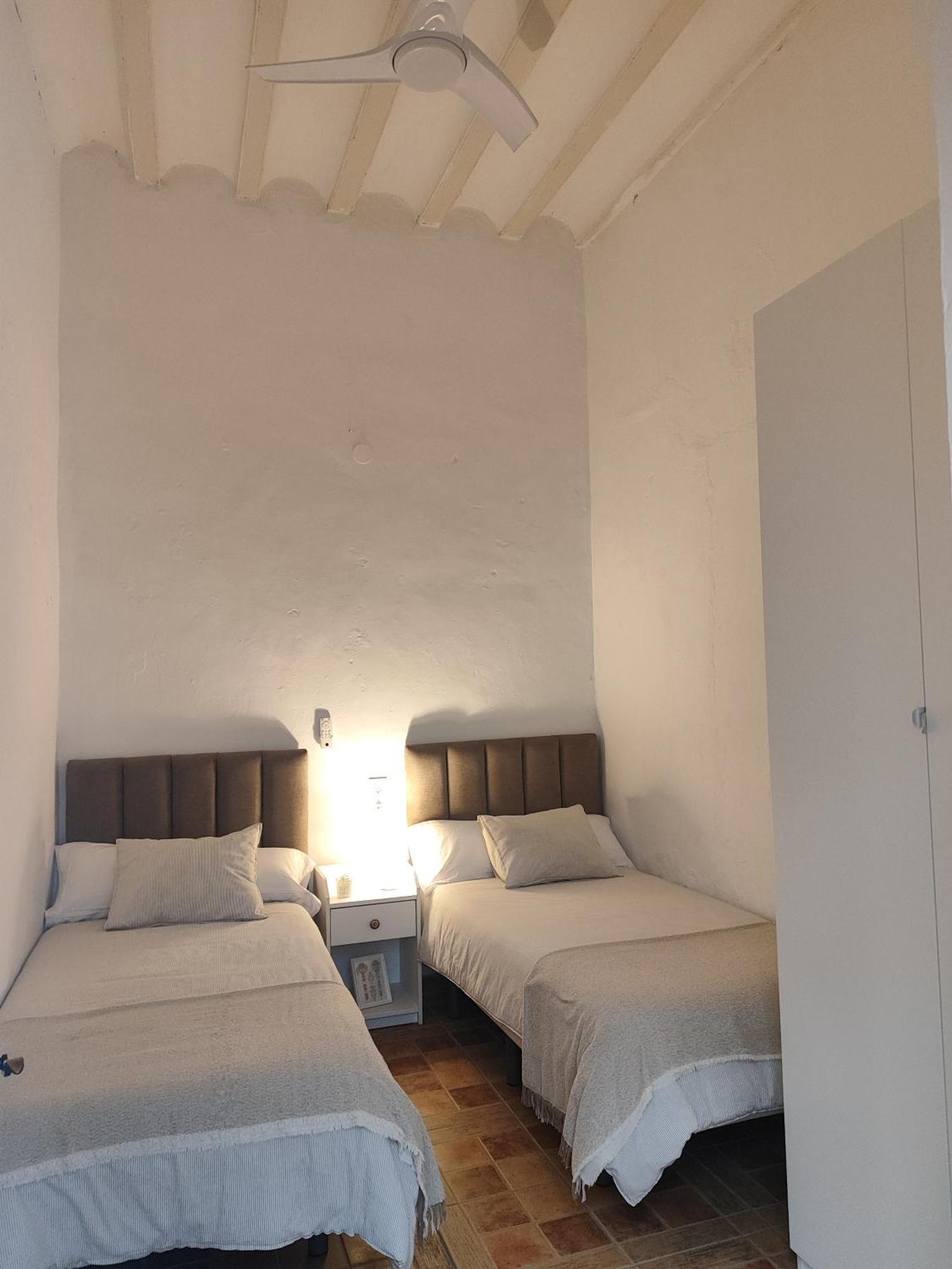 Estreno Centro Y Playa Cadiz Apartman Kültér fotó